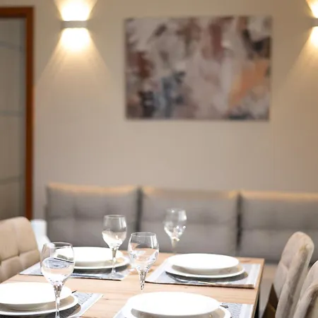 Cosy 3city In Center With Parking By Renters