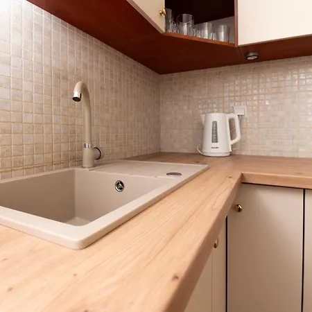 Cosy 3city In Center With Parking By Renters *